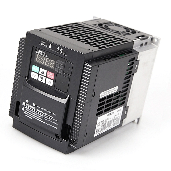 HITACHI, měnič frekvence 1.5kW, typ WJ200-015HFE, napájení 3 fáze, IP20
